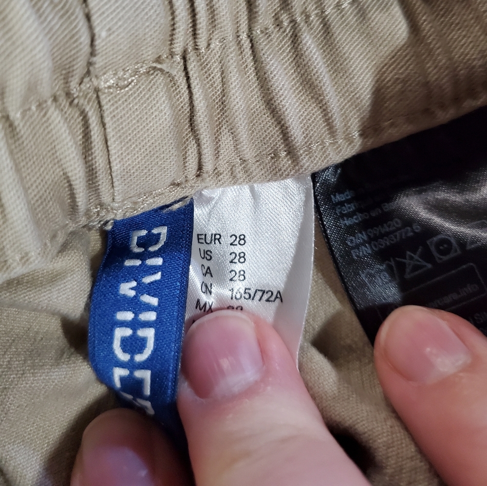 Divided Stacked Pants - Picture 2 of 3